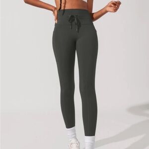 POPFLEX FOREST GREEN Cargo Leggings